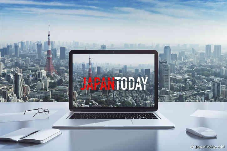 Even though the way people work is diversifying, Japan's social welfare system still ties people to being company employees, and has not caught up with present-day realities. I think we need a safety net that can catch everyone in Japan, by doing things -