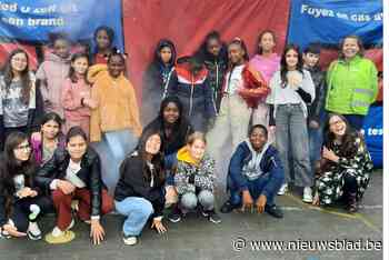 Help Brandwonden Kids bezoekt Het Schrijvertje