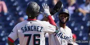 Sánchez da 2 HR en remontada de Marlins - MLB.com