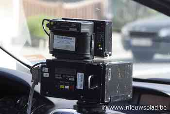 368 snelheidsduivels lopen tegen de lamp tijdens flitsmarathon