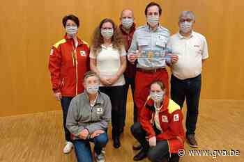 Voorzitter plaatselijk Rode Kruis na aantijging: “Huis-aan-huis-fondsenwerving is géén oplichting” - Gazet van Antwerpen