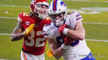 Score picks, bold predictions, fantasy tips, key stats and more for Week 5