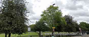 Wandsworth Park: Man arrested after kids asked sex questions