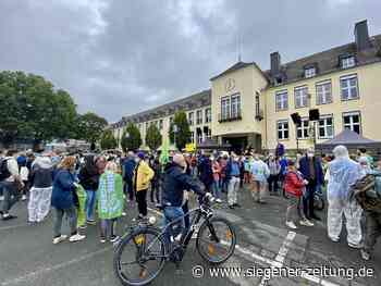 Fridays for Future: Hunderte demonstrieren in Siegen für das Klima - Siegen - Siegener Zeitung
