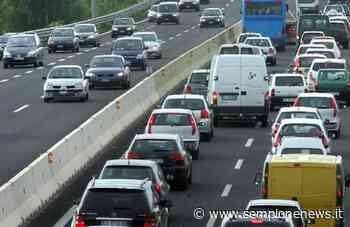 Camion perde il carico in autostrada tra Gallarate e Busto Arsizio - Sempione News