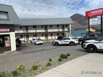 UPDATE: Police surround two Kamloops hotels | iNFOnews | Thompson-Okanagan's News Source - iNFOnews