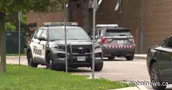 Student stabbed in hallway of North York high school, suspect arrested: Toronto police - Globalnews.ca