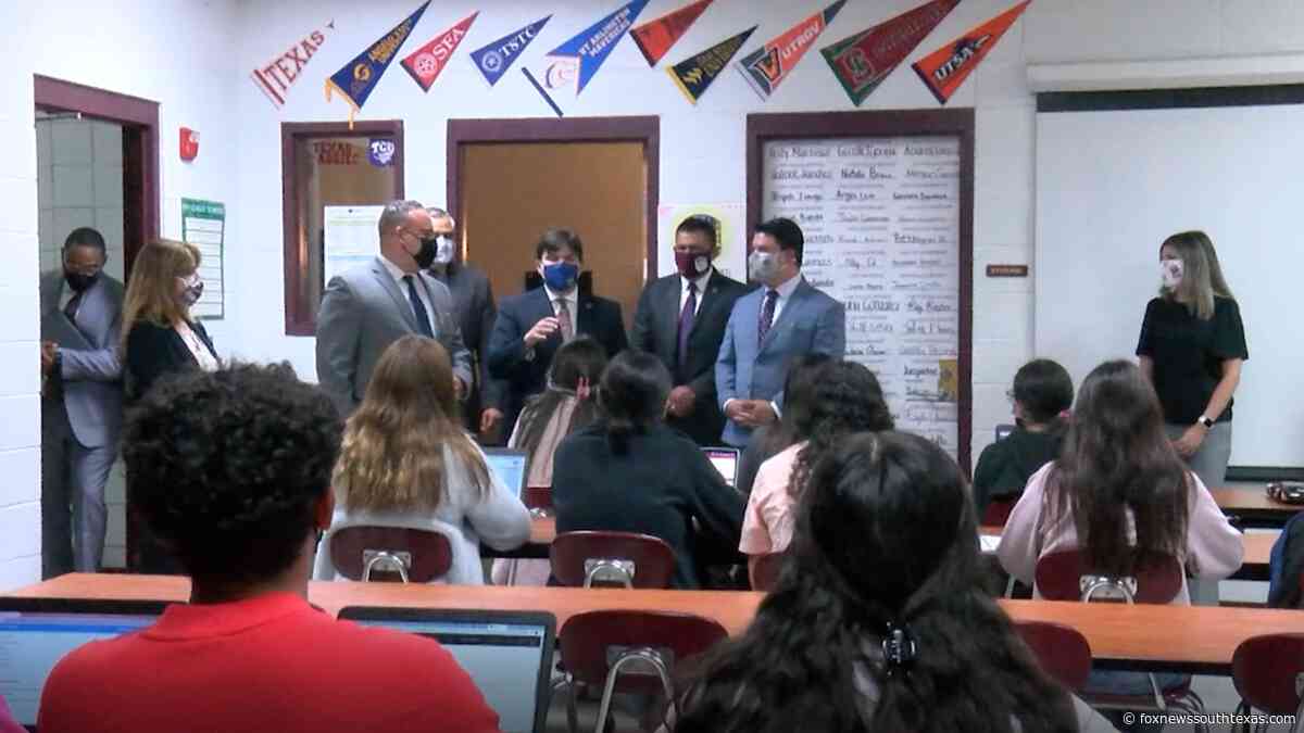 Congressman Gonzalez and U.S. Secretary of Education Tour PSJA High School, Discuss Funding