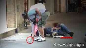 Rissa in centro a Foligno, momenti di panico, le immagini VIDEO - Foligno Oggi