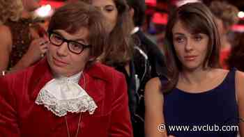 A casino cheating expert discusses Austin Powers' blackjack X-ray vision scene - The A.V. Club