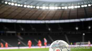 Fußball - Chemnitz - Polizei: Spiel zwischen Chemnitz und Cottbus abgesagt - Sport - Süddeutsche Zeitung - SZ.de