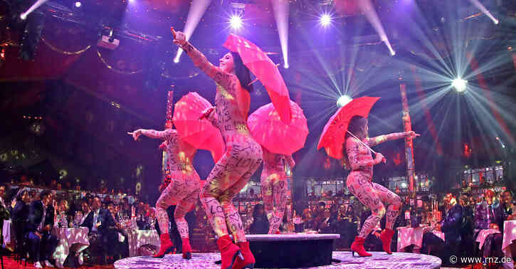 Palazzo Mannheim:  Atemberaubende Artistik im Spiegelzelt