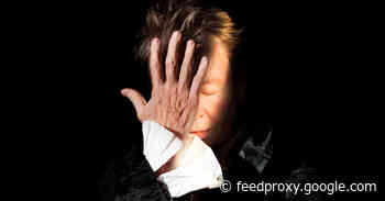 Explaining The Unexplainable Career Of Laurie Anderson