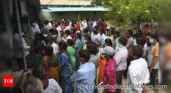 Coronavirus in India live updates: Daily positivity rate under 3% for last 40 days - Times of India