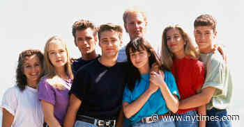 Shannen Doherty Reveals Ravages of Breast Cancer in Candid Photos