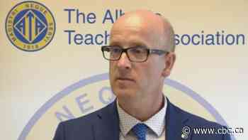 Alberta Teachers' Association calls for government support until AHS takes over contact tracing in schools