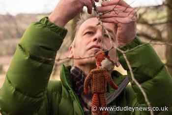 Chris Packham and 100 children to deliver Buckingham Palace petition - Dudley News