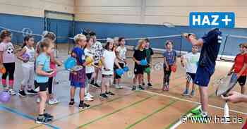 Hemmingen-Harkenbleck: Paralympics Jan-Niklas Pott trainiert Schüler in Arnum - Hannoversche Allgemeine