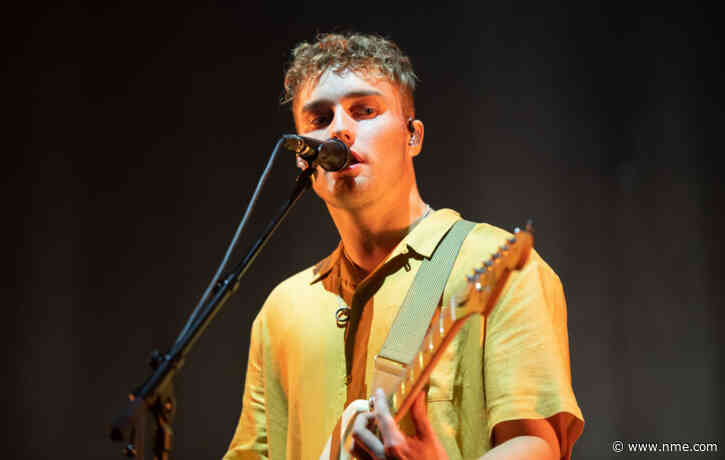 Sam Fender says album deliveries delayed by “Brexit customs issues” and “fuel shortages”