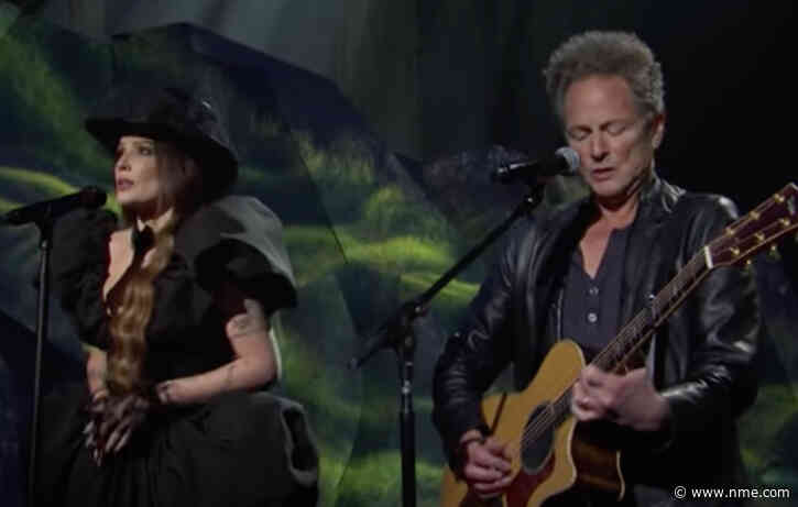Watch Halsey team up with Lindsey Buckingham for performance of ‘Darling’ on ‘SNL’