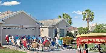 "The Bubble": Der Alltag in der größten Rentnersiedlung der Welt - DER STANDARD