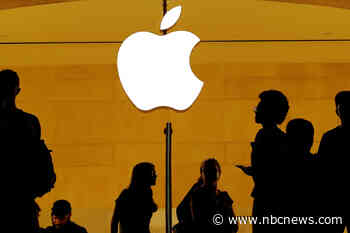 Security guard stabbed over mask policy dispute at NYC Apple store, police say