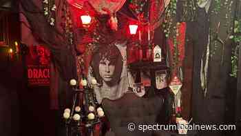 The Glass Coffin: Vampire Parlour is back in Austin just in time for Halloween - Spectrum News