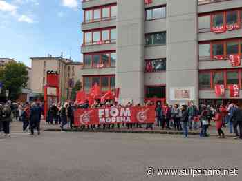 Aggressione fascista alla sede Cgil, presidio di solidarietà a Modena - SulPanaro