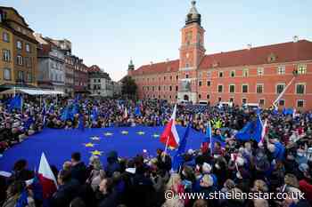 Poles rally to defend EU membership - St Helens Star