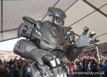 Titan the Robot and Star Wars characters in St Helens for Sci-Fi Day - St Helens Star