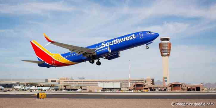 Southwest Airlines cancels more than 1,000 flights due to 'disruptive weather'