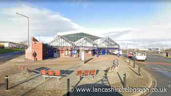 Two drunk women arrested after fighting on train station
