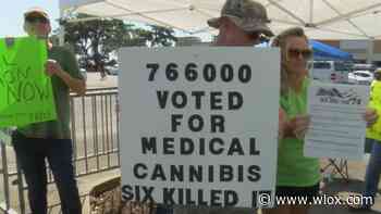 Supporters of medical marijuana push Gov. Tate Reeves to call for special session - WLOX
