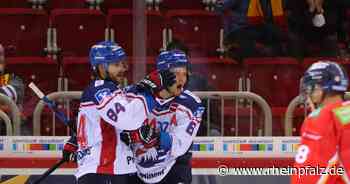 Adler siegen in Düsseldorf 5:2 - Eishockey - DIE RHEINPFALZ - Rheinpfalz.de