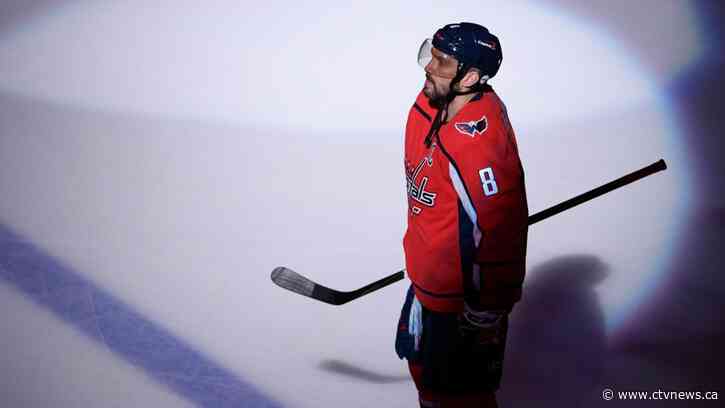 Alex Ovechkin begins 5-year contract chasing Wayne Gretzky's goals mark