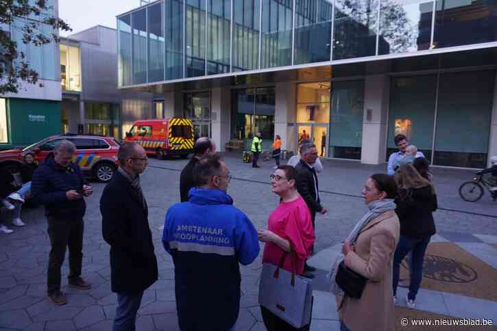 Brandweer oefent evacuatie Turnovatoren