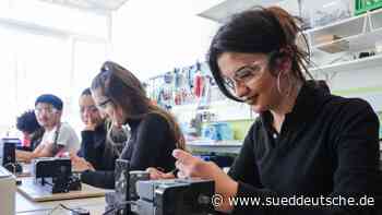 Appell an die Wirtschaft - Süddeutsche Zeitung