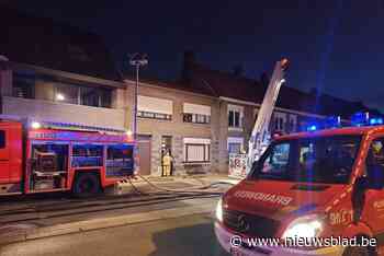 Brandweer heeft veel werk met schouwbrand