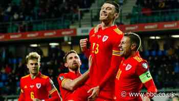 Wales scrape past Estonia to keep hopes of World Cup play-off place alive