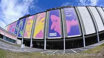 Institut für Digitaldramatik - Pionierarbeit in Mannheim - Deutschlandfunk Kultur