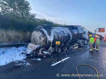 LIVE: Long delays after lorry fire on M5 motorway near Worcester - Dudley News
