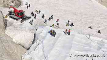 Glaciers are melting. One ski resort is fighting back