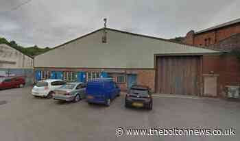 Fire breaks out on Fishbrook Industrial Estate, Kearsley - The Bolton News