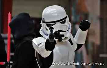 Shoppers at Market Place Bolton encounter characters from Star Wars - The Bolton News