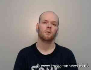 Stolen Mercedes driver caught doing 100mph on Bolton motorway hard shoulder - The Bolton News