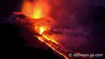 New river of lava threatens even more buildings on La Palma