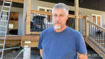 Hydro One wants to charge Ont. homeowner $60K to connect power to his new house