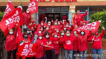 Violenza squadrista a Roma nella sede Cgil, presidio di solidarietà a Bari. Emiliano: "Basta organizzazioni neofasciste" - BariToday