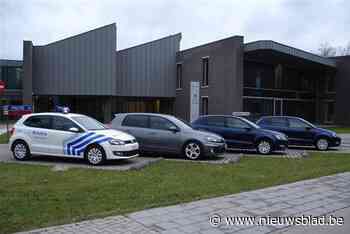 Dieven willen lege woning binnenraken