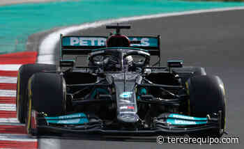 Lewis Hamilton lidera los Libres 2 perseguido por Charles Leclerc - Tercer Equipo